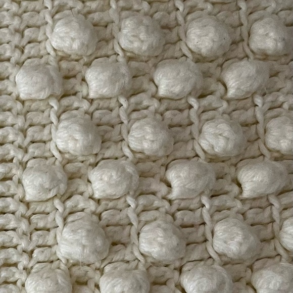 Handmade Crochet Afghan White Popcorn XL - Picture 7 of 7